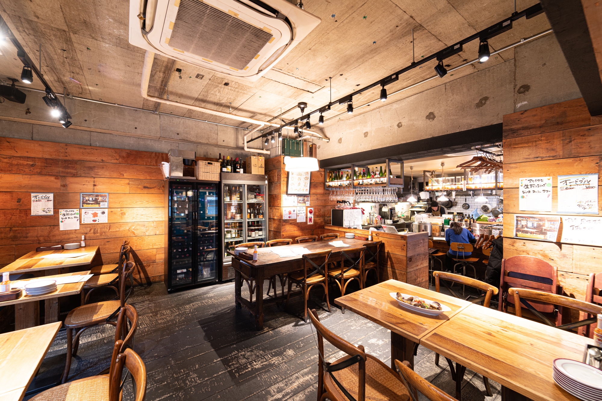 ワイン食堂イナセヤ マーレ さんの 公式写真