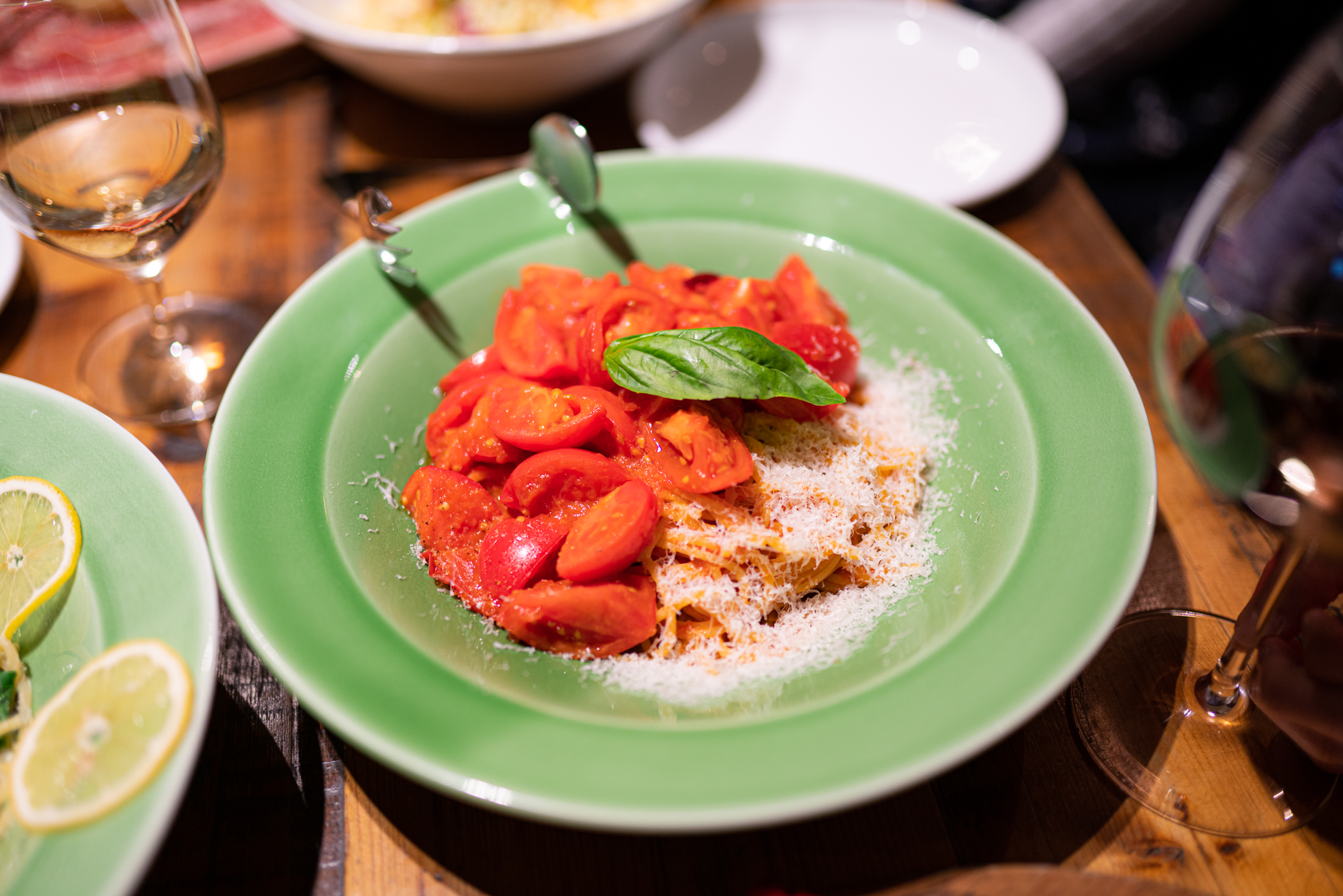 KNOCK 恵比寿店(ノック) さんの 公式写真