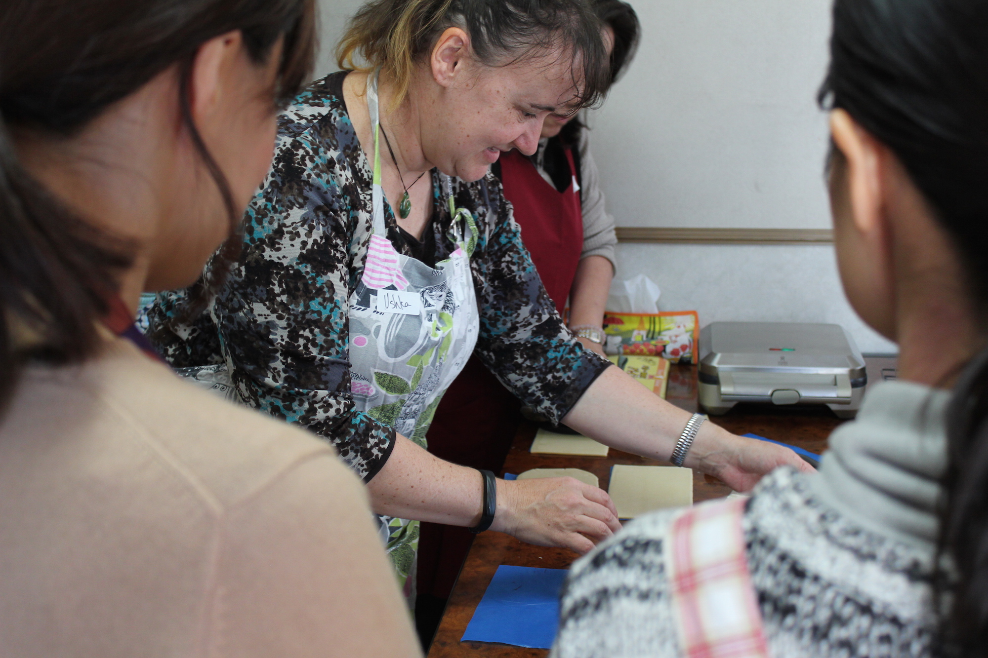 Ushka さんの ほっこり手作りお惣菜パイとアンザックビスケット♪