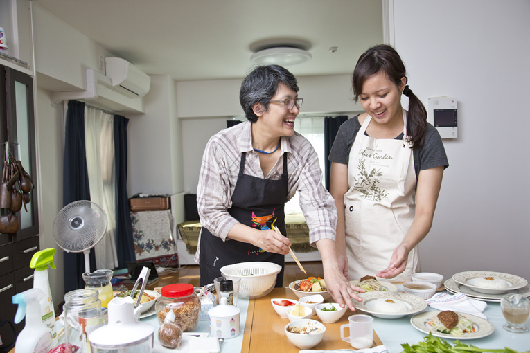 Hendri さんの 本格家庭料理ソプ・ブントゥット！