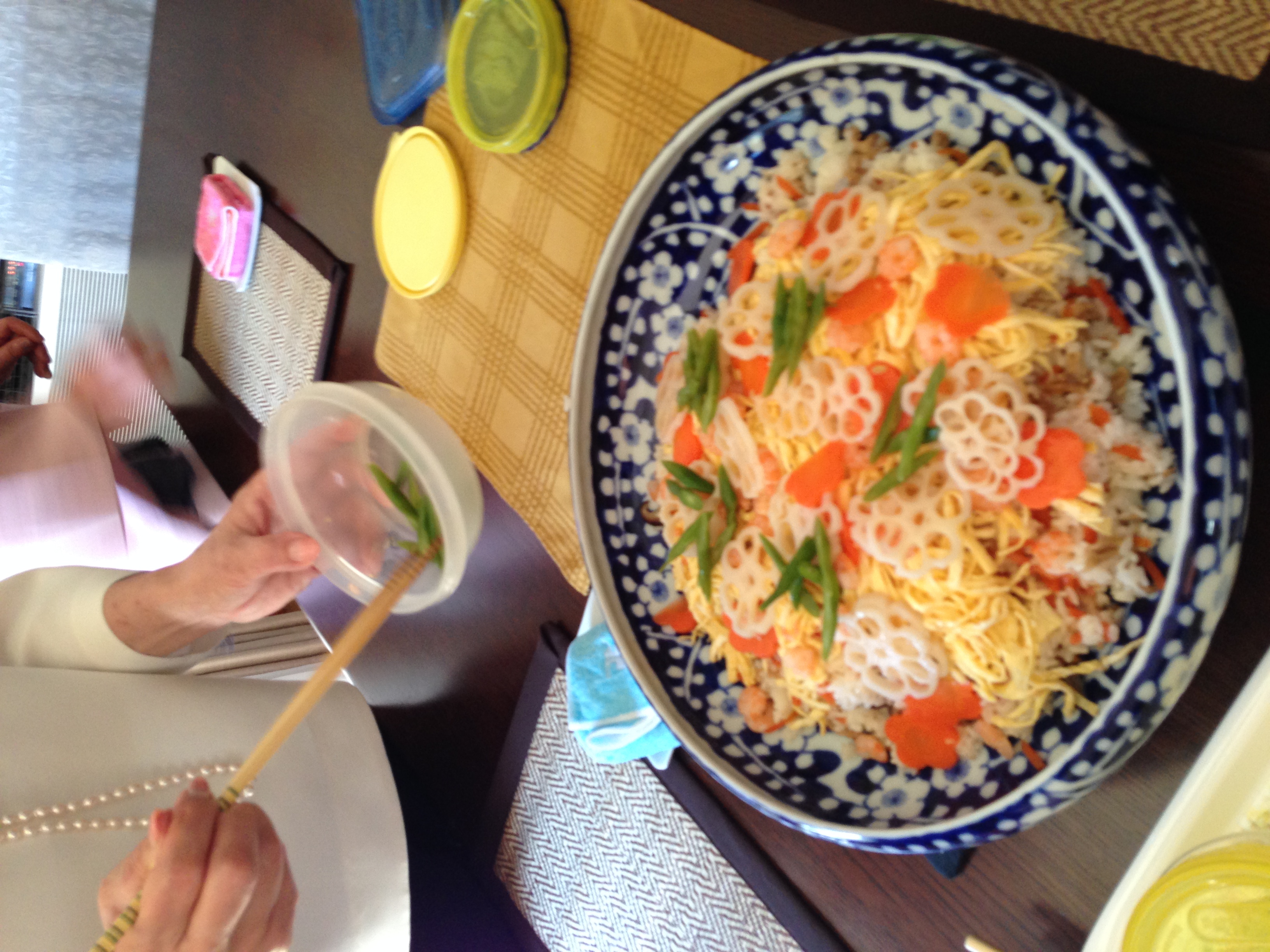 Miyuki さんの ちらし寿司でおもてなし