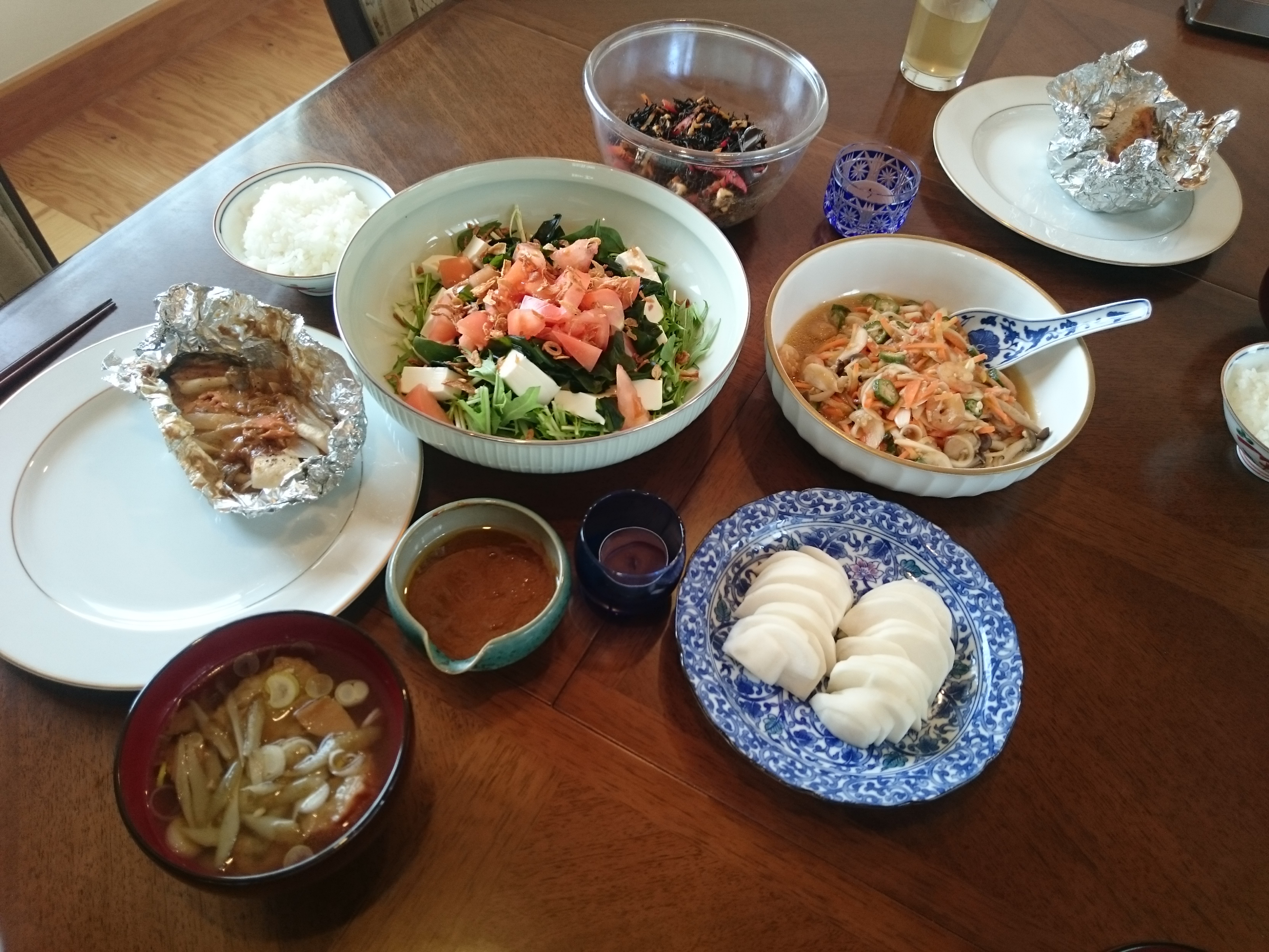 Yuiko さんの 自分で作ろう！お味噌仕込みと発酵料理◇Miso making at home