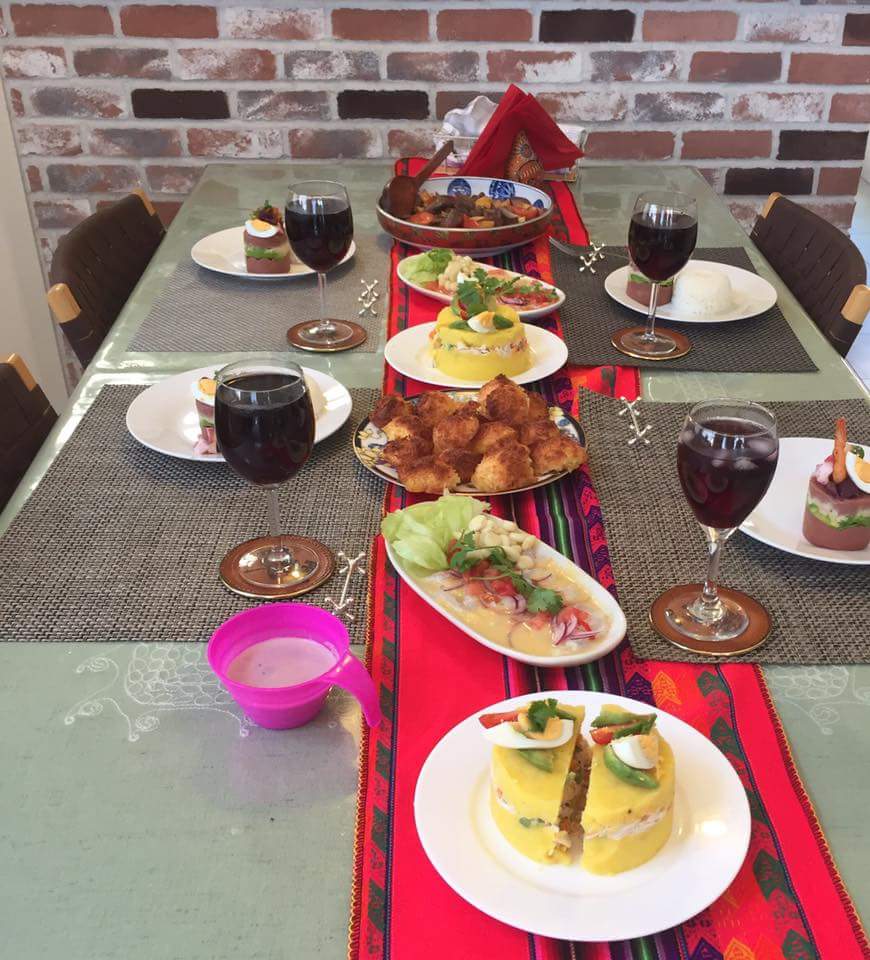 emiko さんの CHRISTMAS CHICKEN PERU VERSION　スタッフドチキン丸焼きペルー版