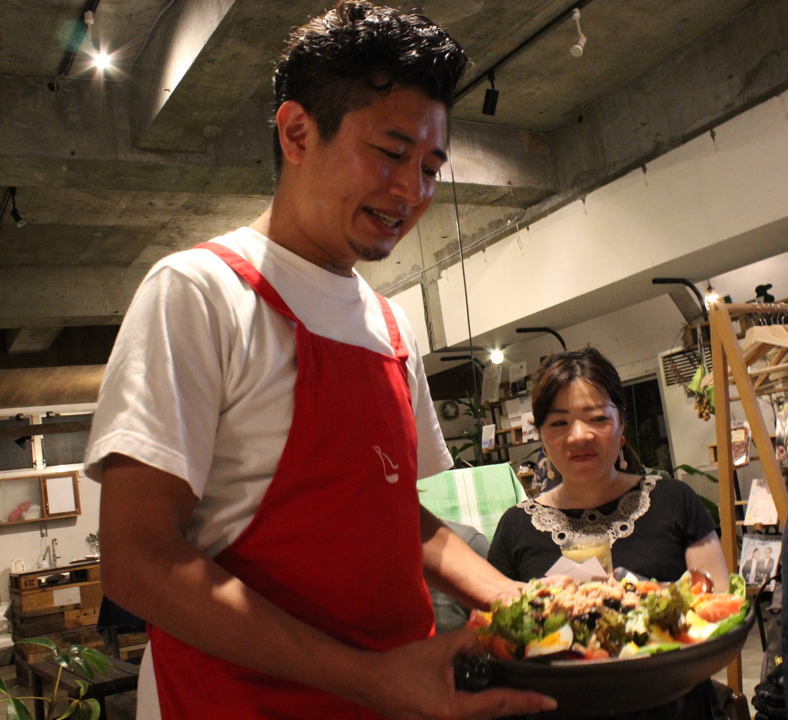 レシピバトン さんの 家族の物語と食べる「うちの味」。レシピバトンの初COOK！