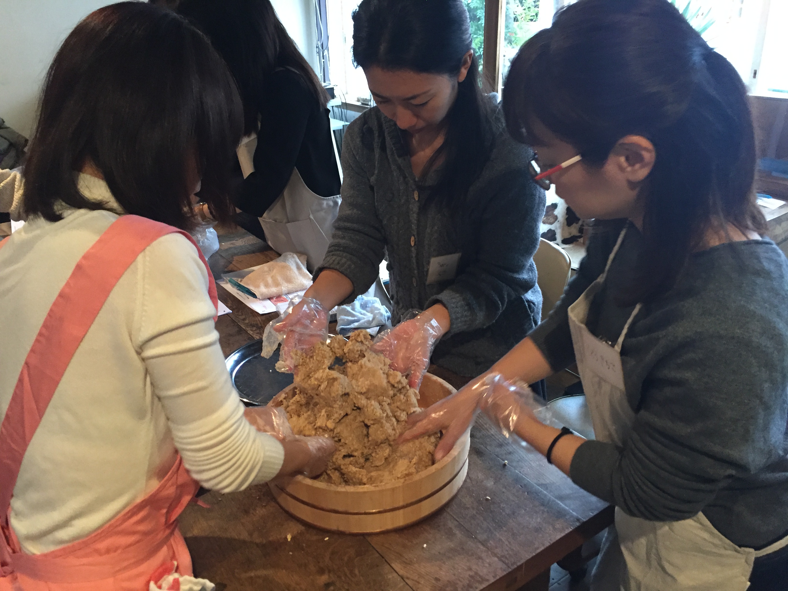 Lico さんの 生麹でつくる！　手作りオーガニック玄米麹みそ　