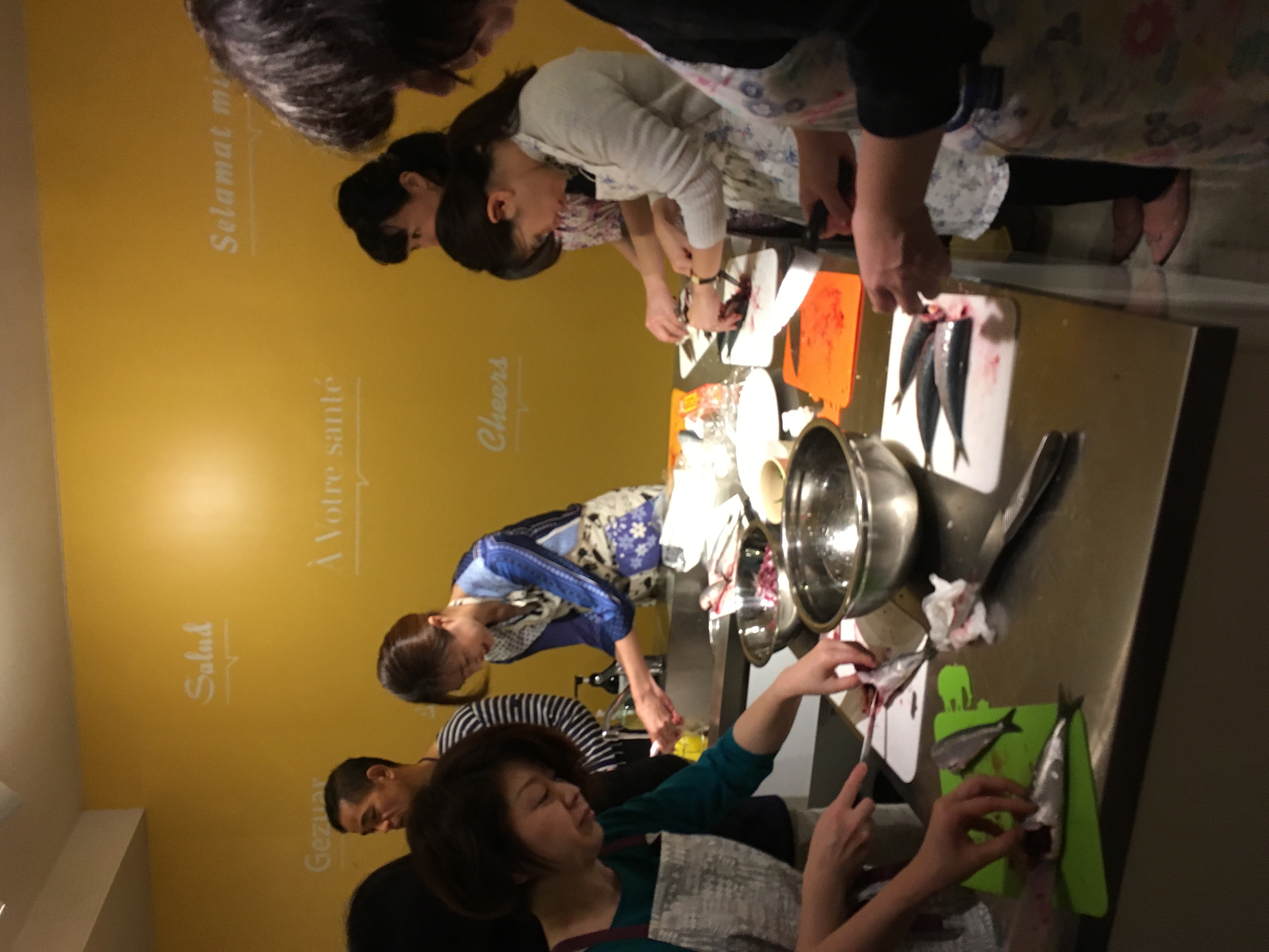 Yukiko さんの アジの三枚おろし＆イワシの手開きに挑戦