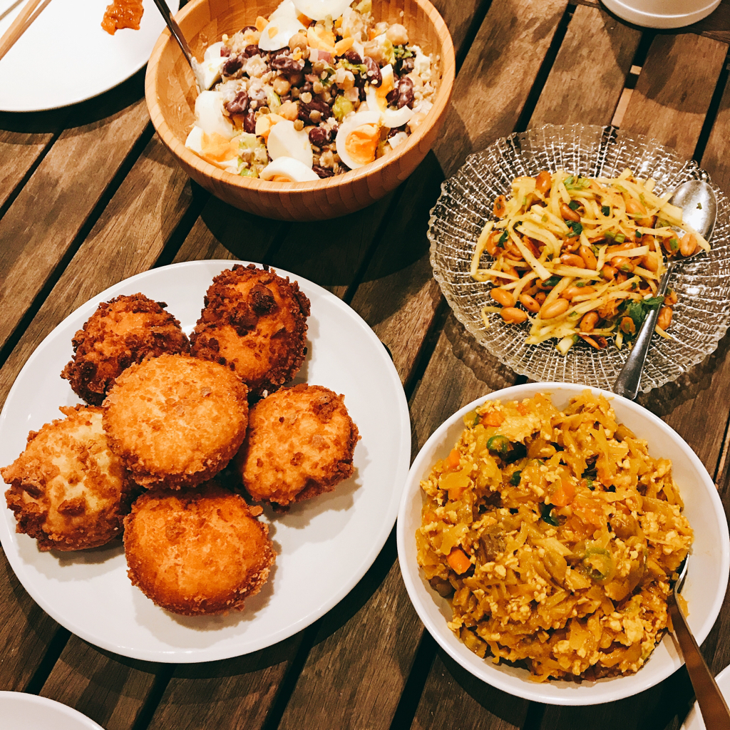 Naoko さんの 【手ごねパン教室】焼きたてもっちりベーグルで自分だけのベーグルサンド！