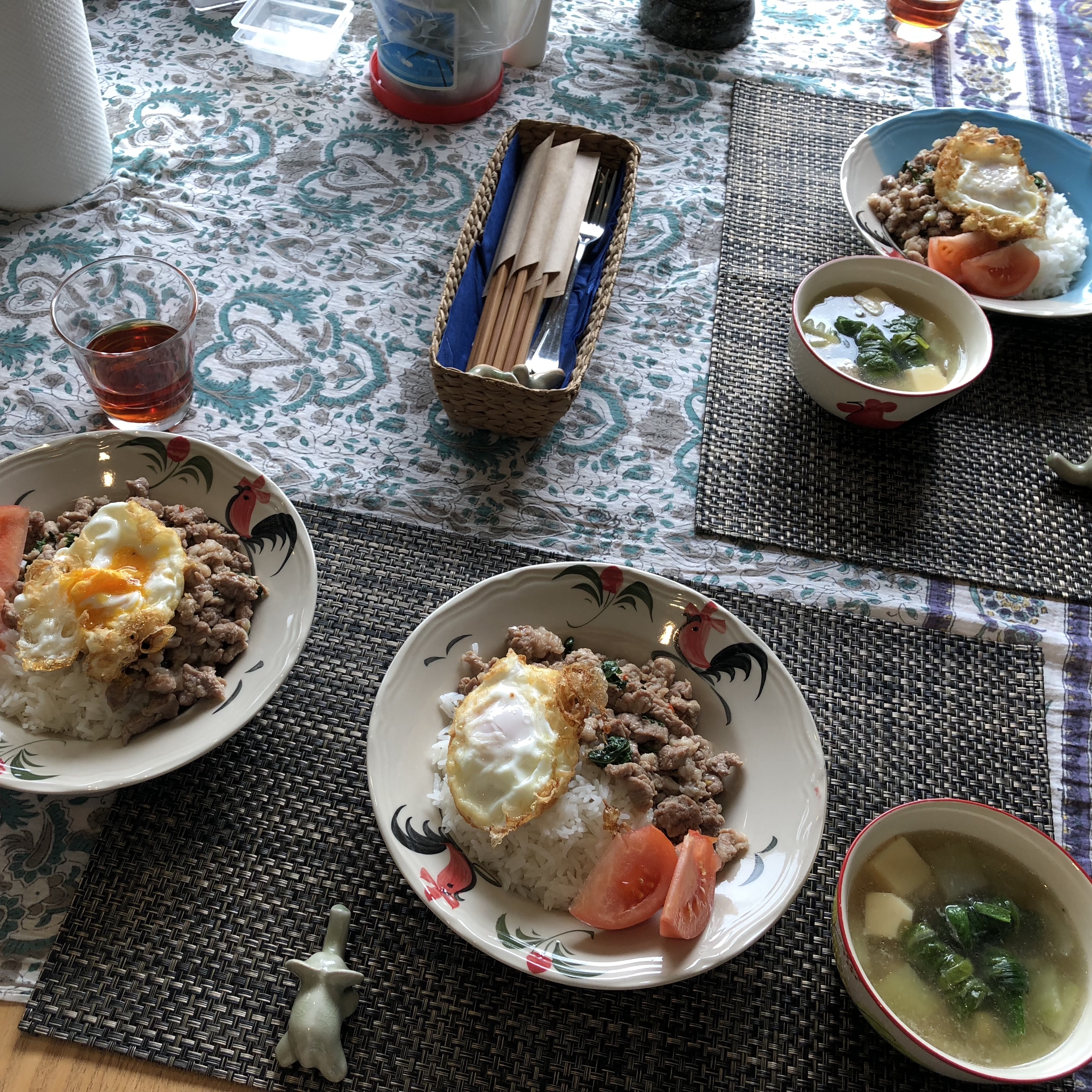 YUKIKO さんの タイ料理がわかる！作って味わえる！「鶏肉のガパオごはん」ほか