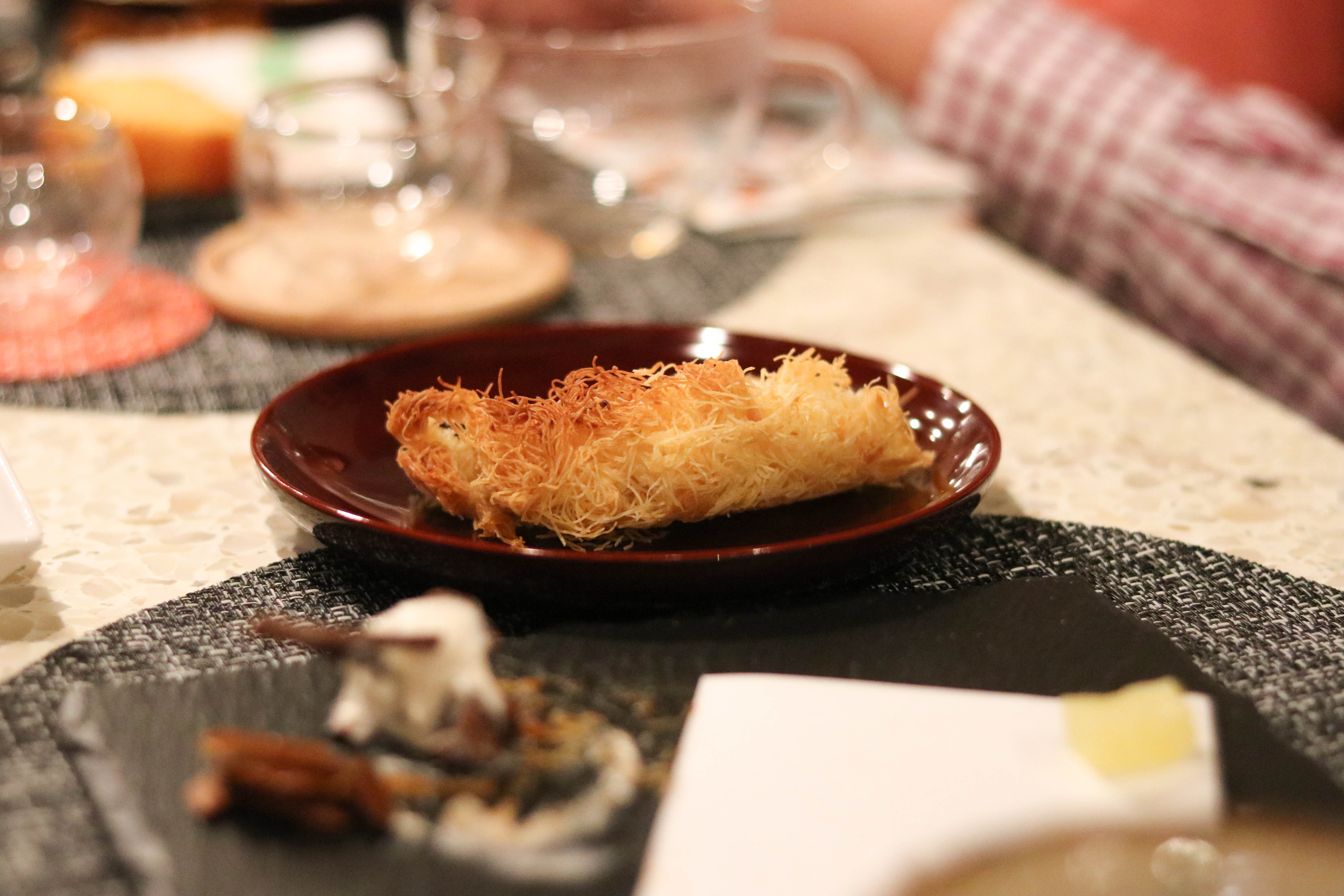 Maki さんの 旅するお茶会《台湾篇②》〜あまい蜜の香りの蜜香紅茶と台湾伝統菓子で、ほっこりした冬の夜を〜 