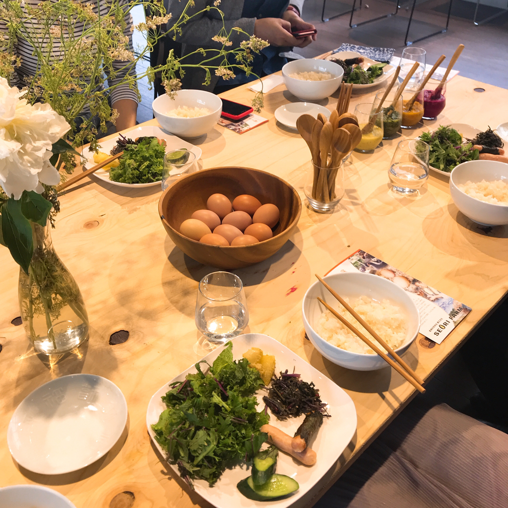 Farmer's Market さんの Community Lunch｜Farmer's Marketの食材でつくるたまごかけご飯（Guest｜宮城・セオリファームさん）