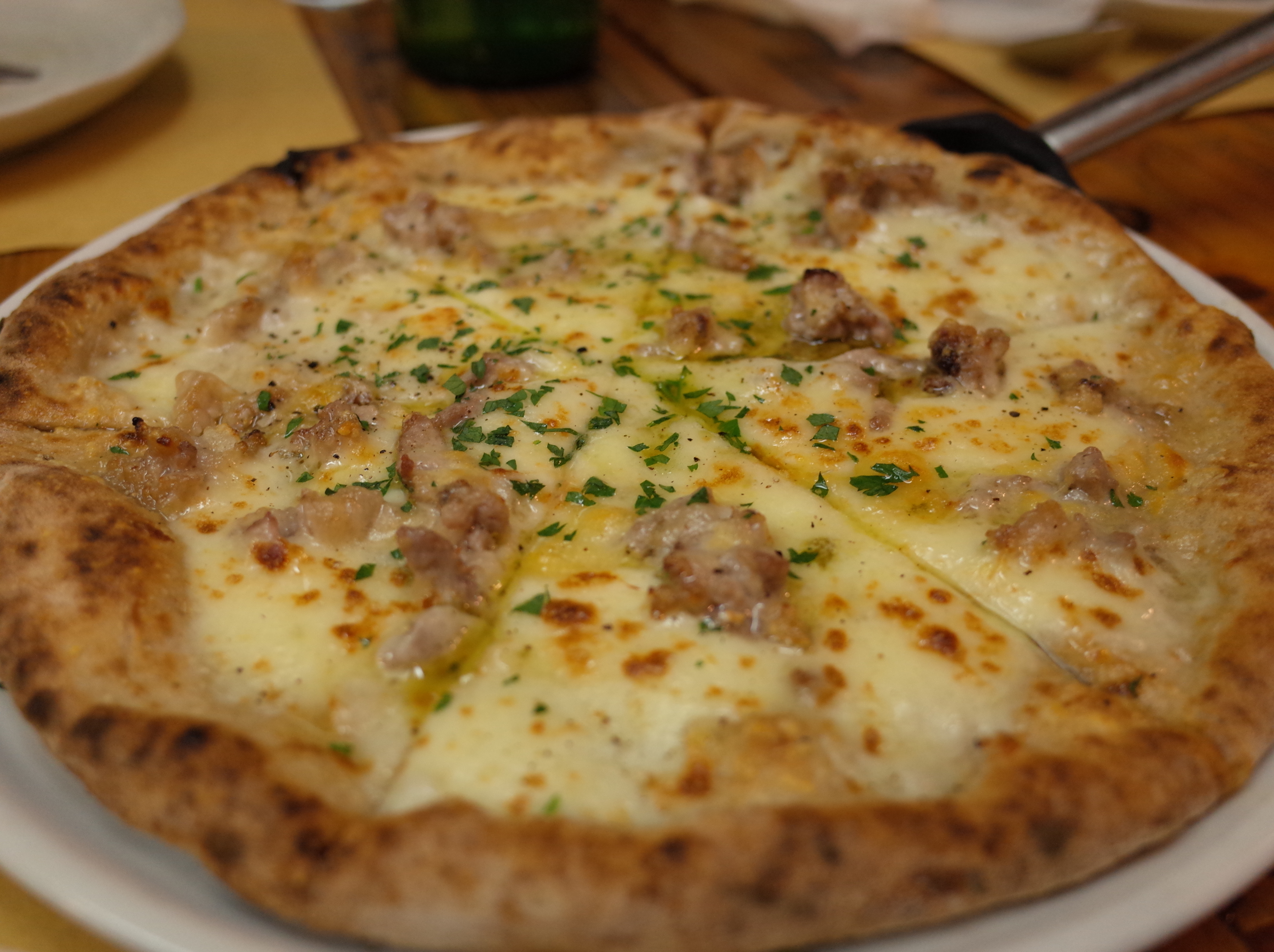 キッチハイク@パーレンテッシ さんの イタリア人が大絶賛！自然栽培小麦の本物のピッツァに出会える「パーレンテッシ」にみんなで行こう！