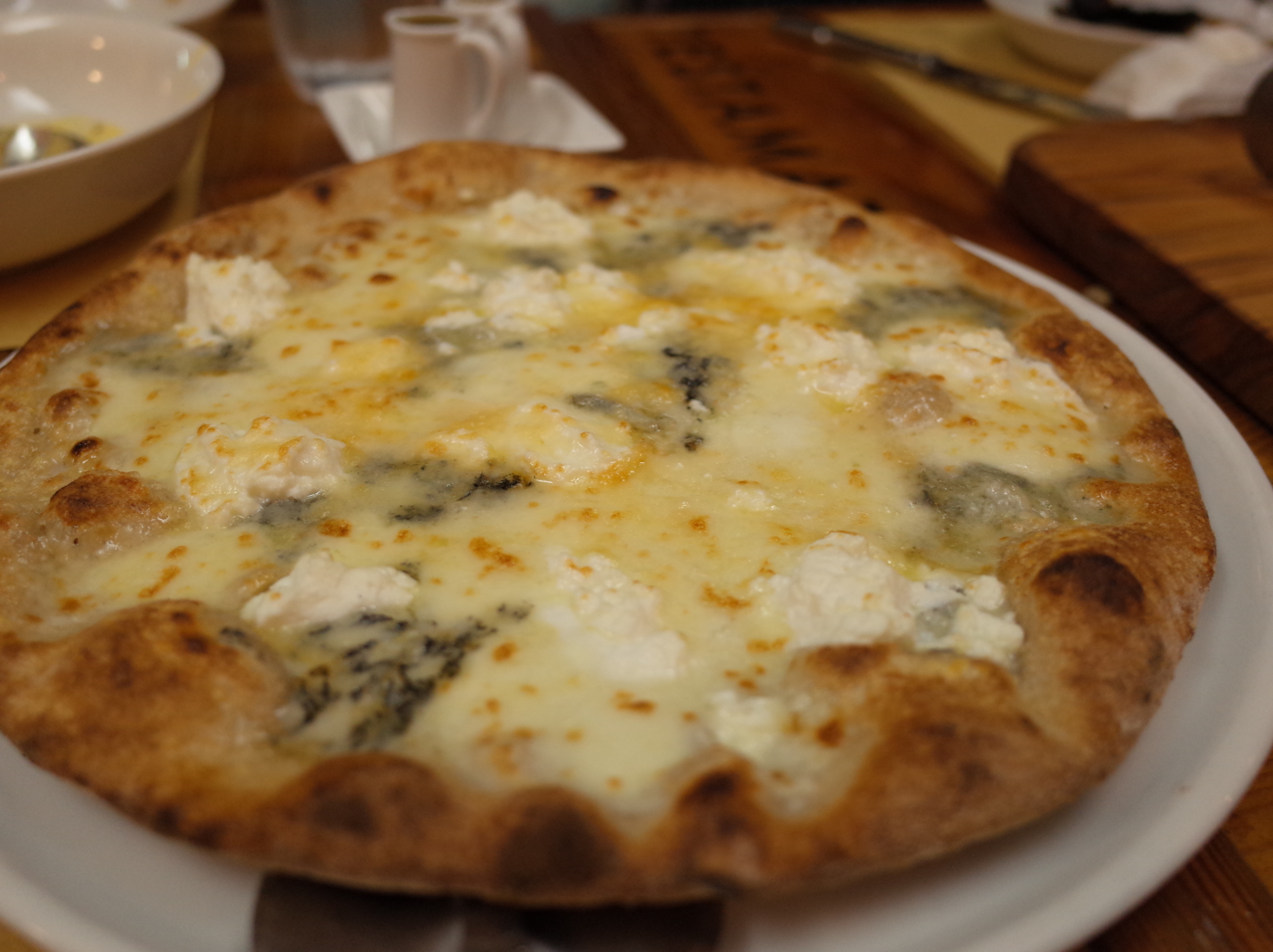 キッチハイク@パーレンテッシ さんの イタリア人が大絶賛！自然栽培小麦の本物のピッツァに出会える「パーレンテッシ」にみんなで行こう！