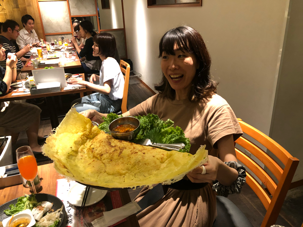 キッチハイク@バインセオ サイゴン さんの 【みんなのおすすめ👍】【飲み放題🍻】ベトナム料理「バインセオサイゴン新宿店」でコース料理を楽しもう(¥4,000 ~ ¥4,999)