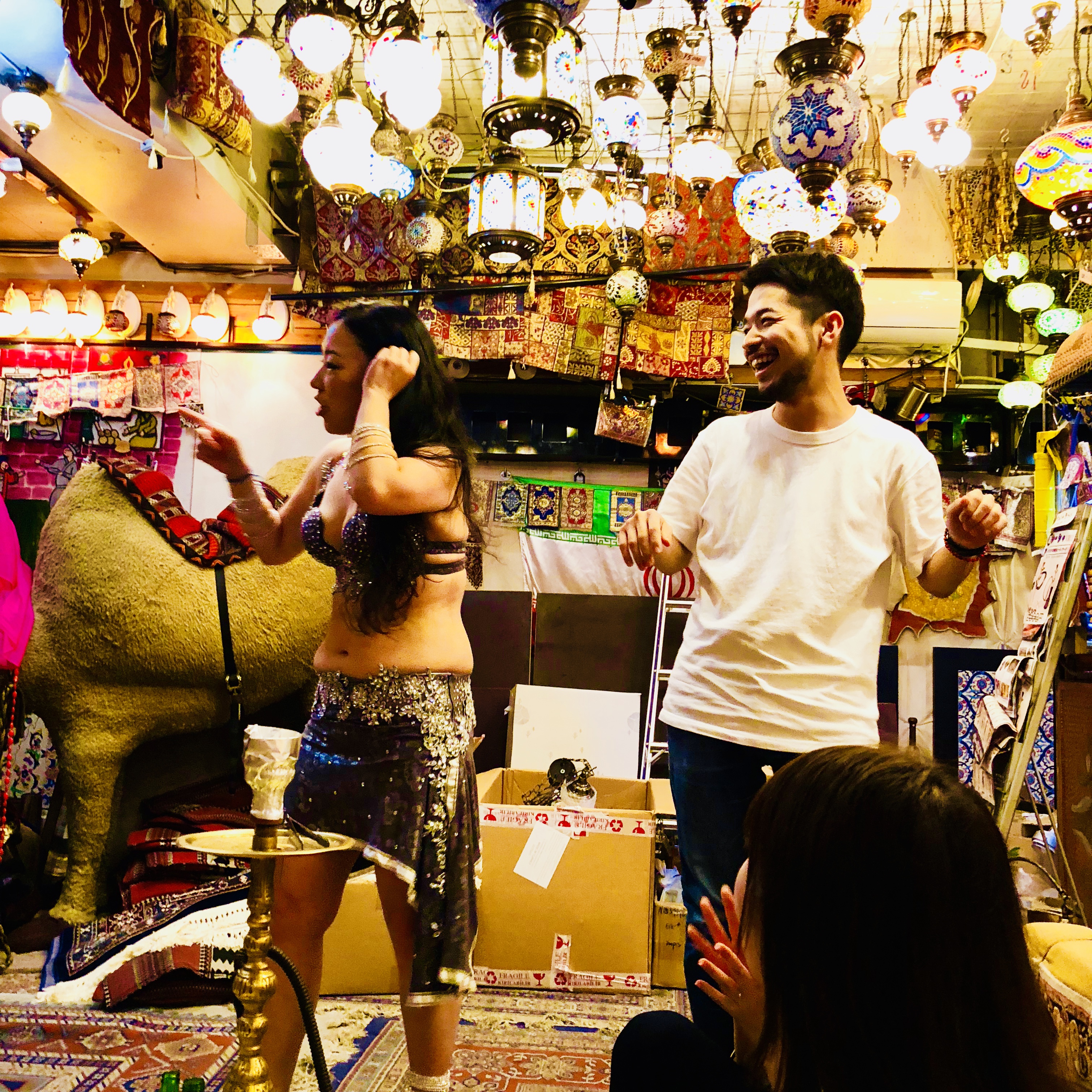 キッチハイク@ザクロ さんの きょうは、みんなでお店に行こう！トルコ料理食べ放題コース♪