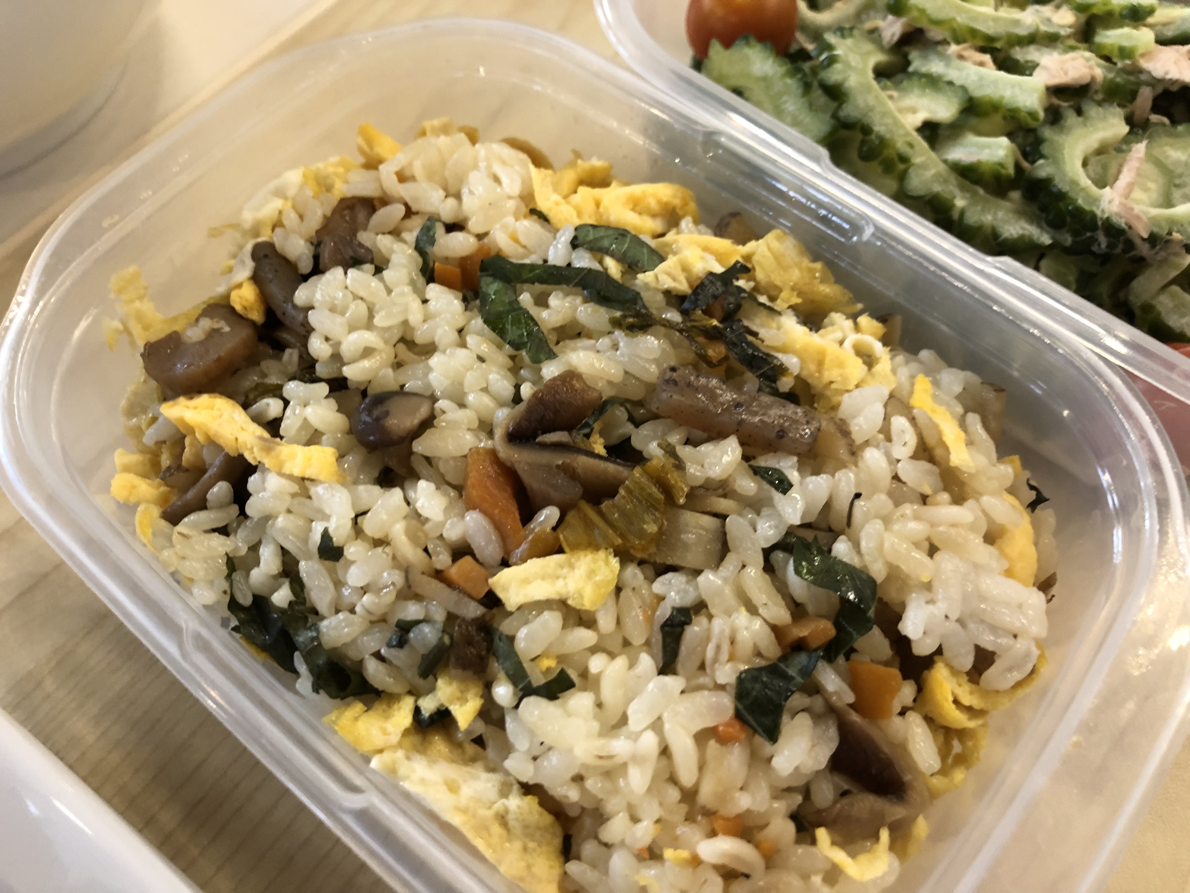 ベジモアキッチンしほ さんの 昼から飲みたい大人たち💓ベジモアつまみでおとな昼飲み会★お酒もちこみ&お料理からも歓迎