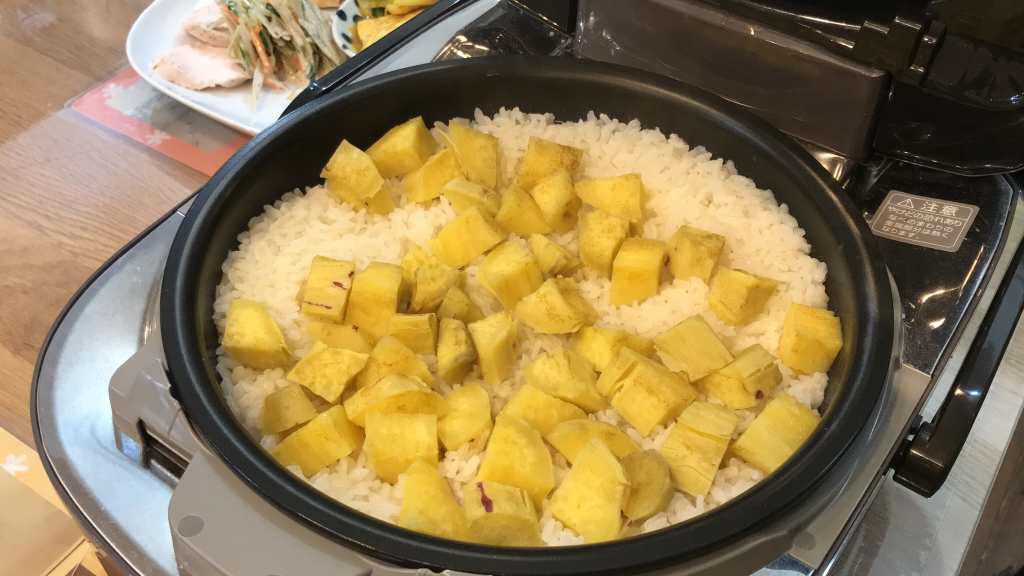 春代 さんの ＼こんだて決定／かわいいアイテムにあふれた明るい店内♪インテリアショップ『HARU』の食卓を、みんなで作ろう。