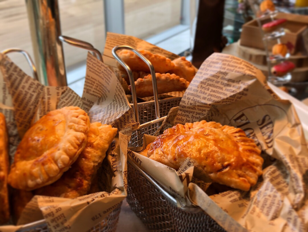 キッチハイク@Le hall TOGO(ルアール東郷) さんの 月2回限定！この日しか堪能できない秋の贅沢スイーツビュッフェ♪『Le hall TOGO（ルアール東郷）』にみんなで行こう！