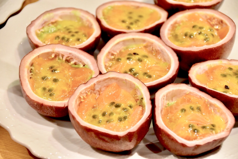 サイバーシルクロード八王子 さんの 【太陽の街・八王子から直送！】最高のパッションフルーツで作る、創作フルコース！おいしく食べて、生産者さんから学べる会