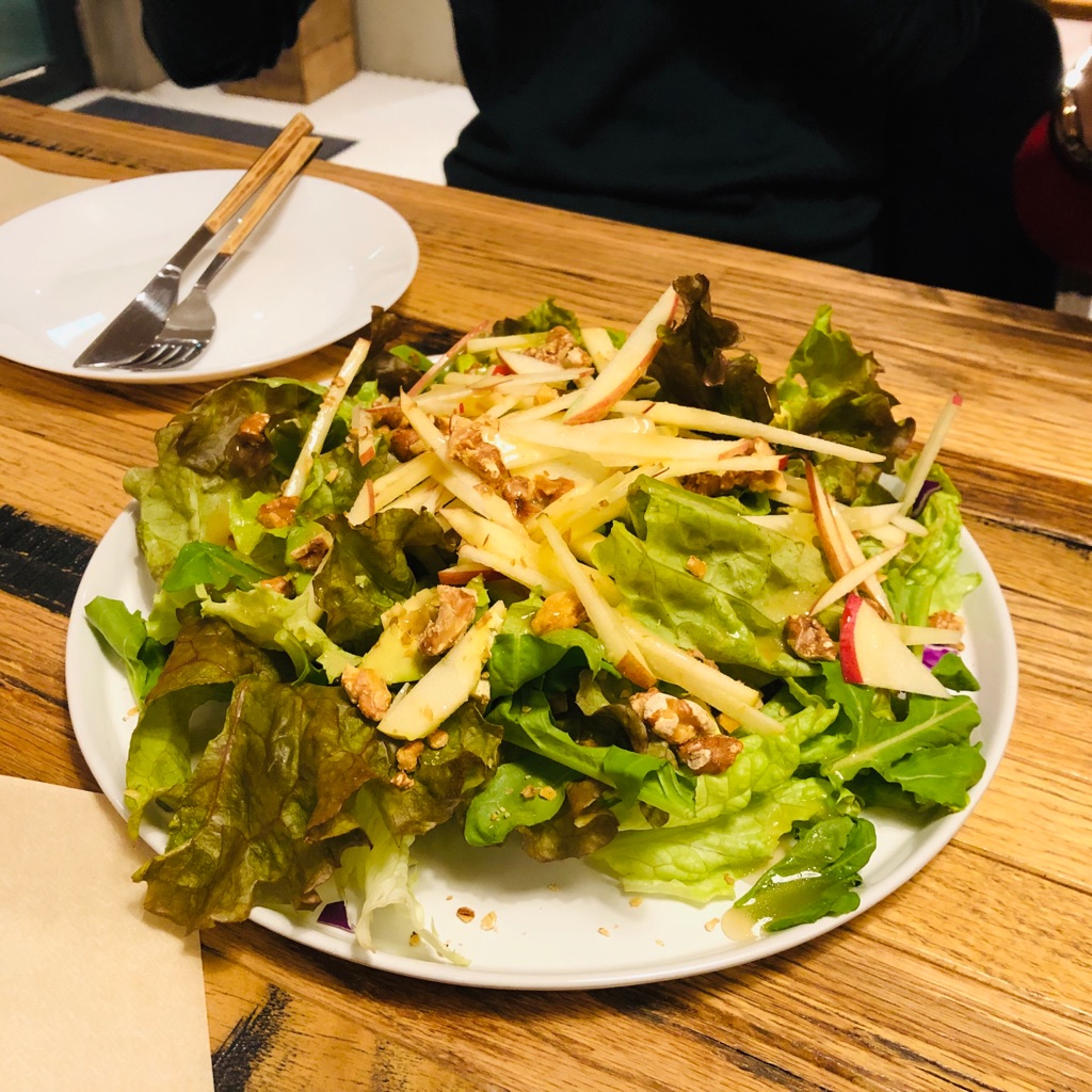 キッチハイク＠world neighbors cafe さんの 〈おまかせサンド〉vol.5  話題のコインランドリー併設カフェ♪『world neighbors cafe』の食卓