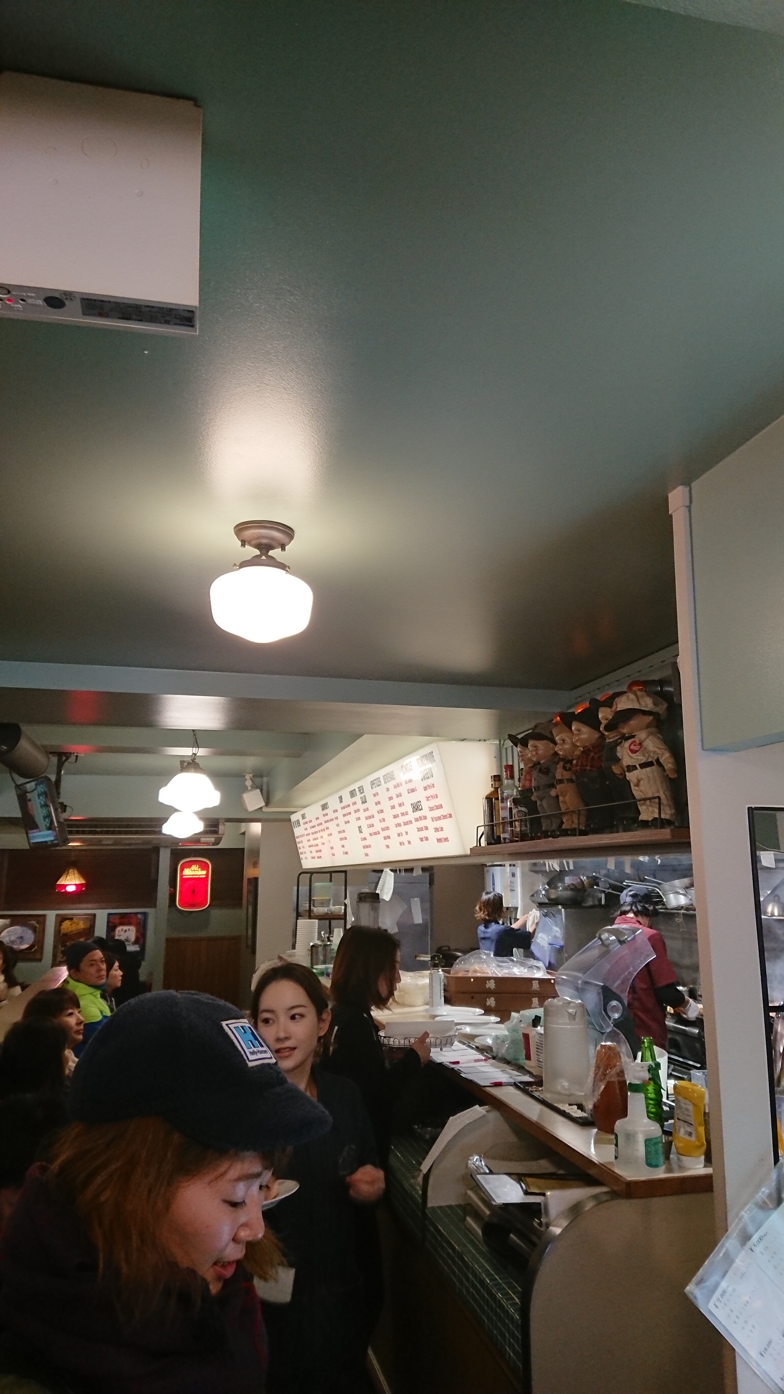 エーエス クラシックス ダイナー KOMAZAWA （AS CLASSICS DINER) さんの ハンバーガー「エーエス クラシックス ダイナー KOMAZAWA」で好きな料理を頼もう(¥1,000 ~ ¥1,999)