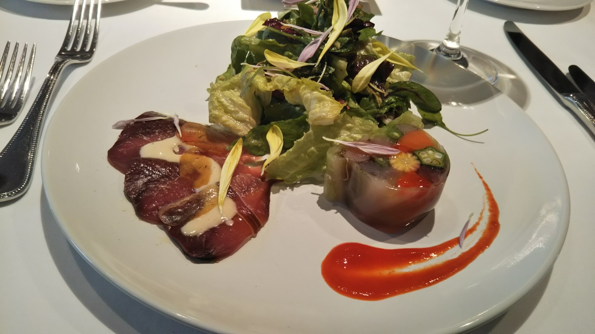 キッチハイク@le vinquatre さんの 【OZmall】フレンチ「ル・ヴァンキャトル 」でコース料理を楽しもう(¥4,000 ~ ¥4,999)