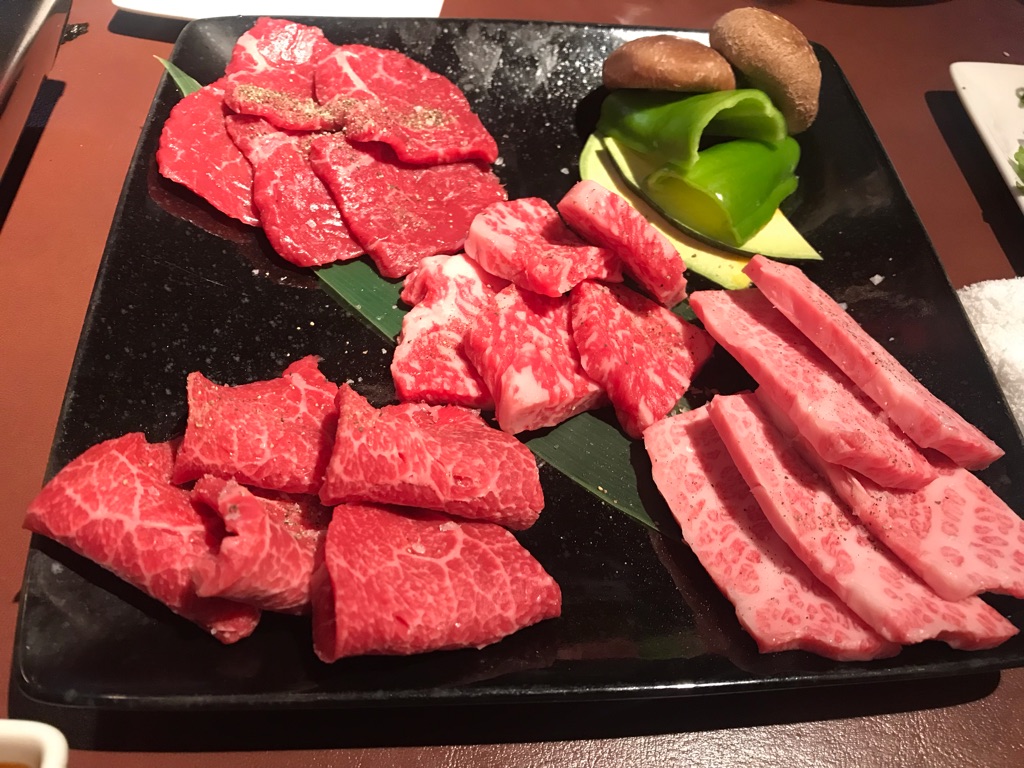 キッチハイク@USHIHACHI 渋谷店 さんの 【OZmall】焼肉「ウシハチ 渋谷店」でコース料理を楽しもう(¥4,000 ~ ¥4,999)