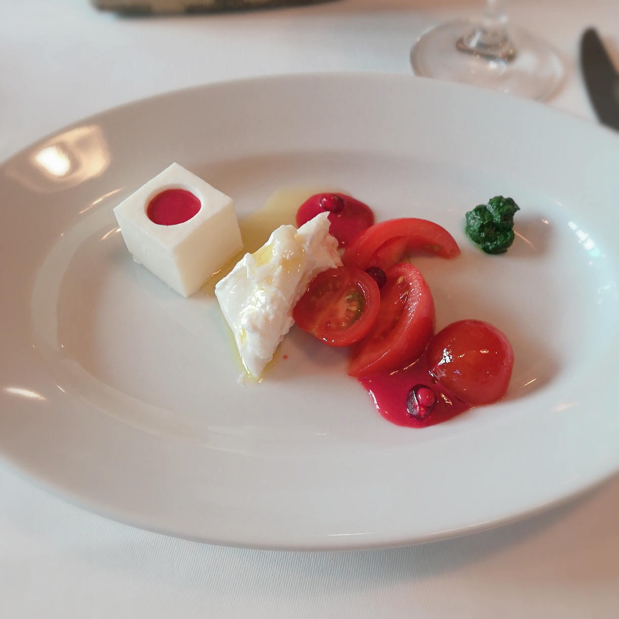 キッチハイク@AMBIGRAM さんの 【OZmall】イタリアン「アンビグラム」でコース料理を楽しもう(¥7,000 ~ ¥7,999)