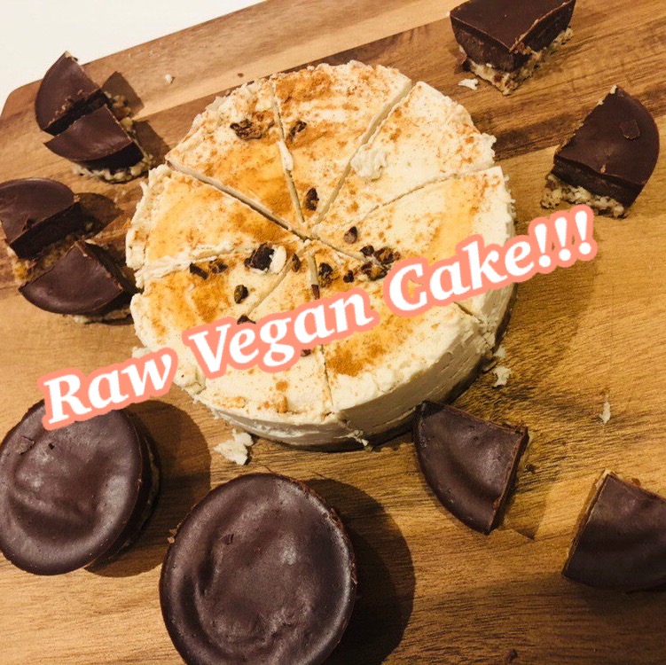 ドリス さんの 【¥2500】世田谷開催♪ 美容に嬉しい夜ご飯 Rawfood&Rawsweets Party