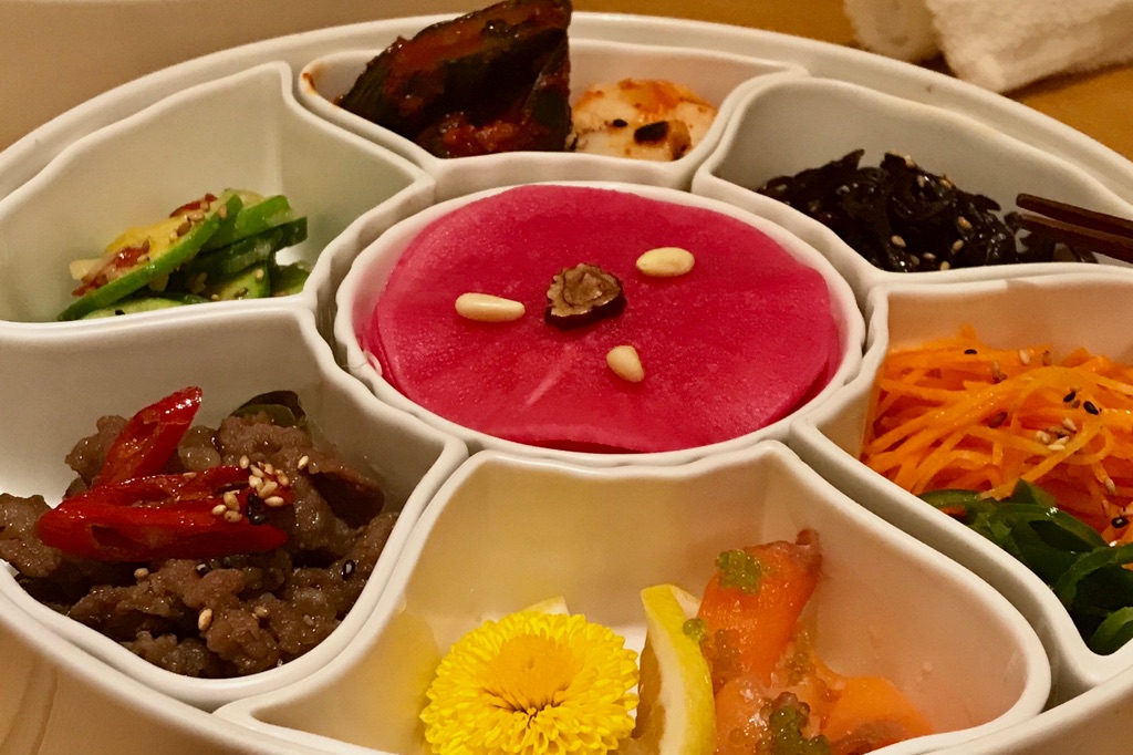 キッチハイク@水刺齋 さんの 【OZmall】韓国料理「スランジェ」でコース料理を楽しもう(¥4,000 ~ ¥4,999)