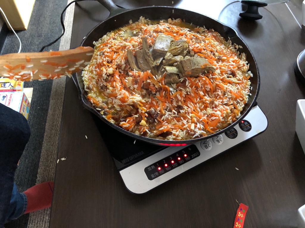 fumi さんの 皮から作る水餃子、ワイワイガヤガヤ作って食べて大満腹！