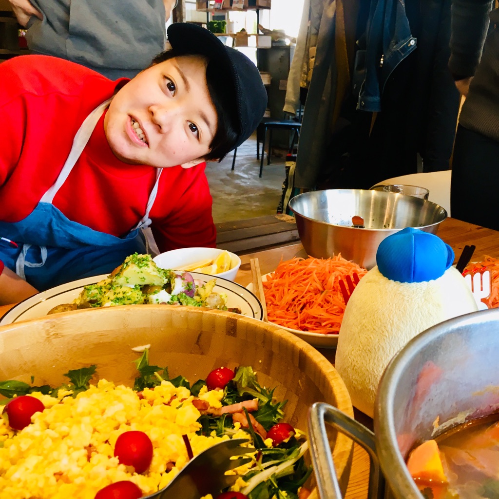 Shige さんの 【フィレンツェのストリートフード、ランプレドットを食べよう！withスージー】イタリアンが大好きなCOOKが集結😋 楽しいとおいしいはみんなで作る‼️ 朝から晩までいろんなPop-Upが連続で、まるごと1日みんなで楽しめるPop-Upデイ✨@上野キッチハイクキッチン