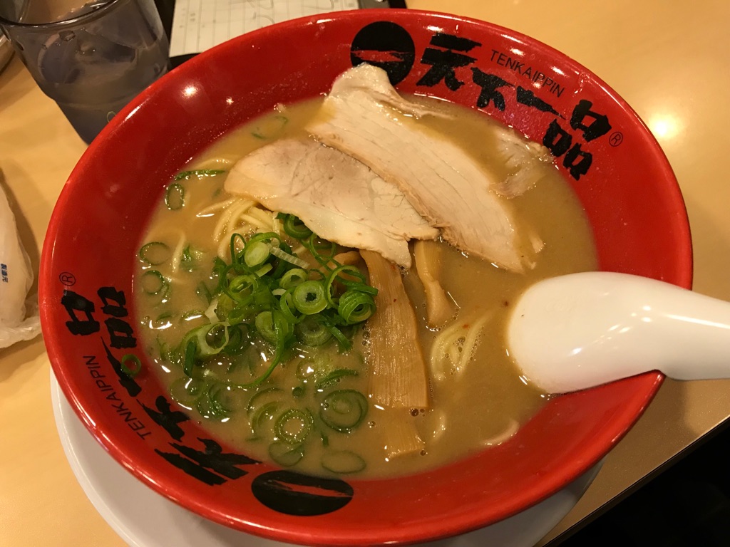 ちょい飲みスタンド- HOPPIN' GARAGE さんの 【新宿】クラフトビールで乾杯しよう！「ちょい飲みスタンド」＜お店はブラッセルズビアプロジェクト新宿に決定＞