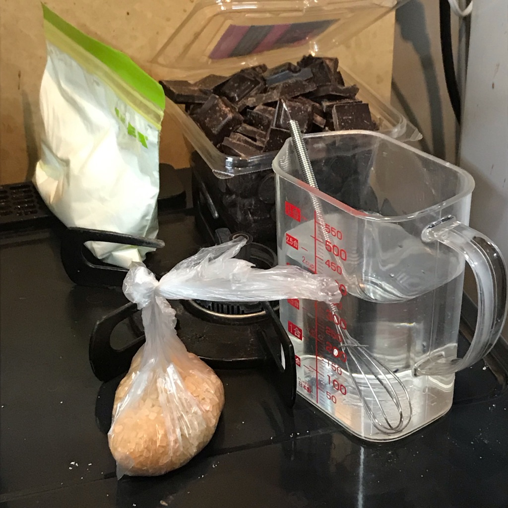 クワトロシェフ（四天王） さんの 世界のパン祭りワークショップ　～ウズベキスタン・イタリア・ロシアのパンを生地から作る～