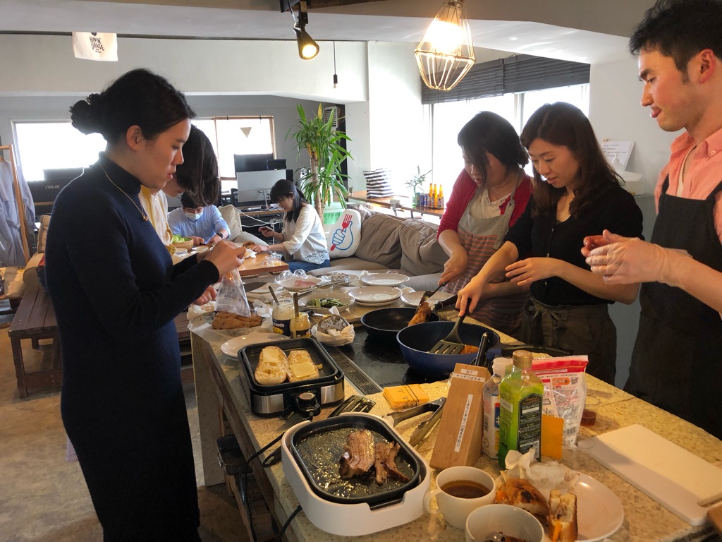 Ren さんの 【満員御礼♪昼の部】みんなで作ろう！手作りチップス&3種類のクラフトビールで乾杯しよう！HOPPIN' GARAGEアンバサダーRen&Shihoコラボ