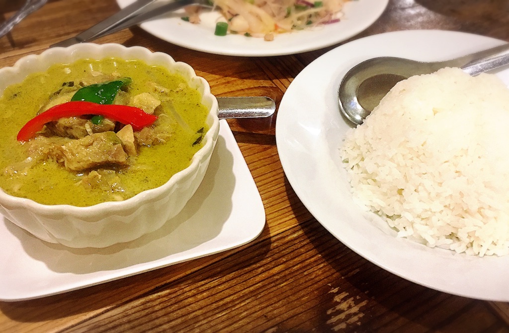 ピーナッツ食堂 さんの 【増席しました🎉】タイの屋台出身コックが作る本場の味！定番タイ料理と冬限定の「伝統タイ鍋」をたのしもう