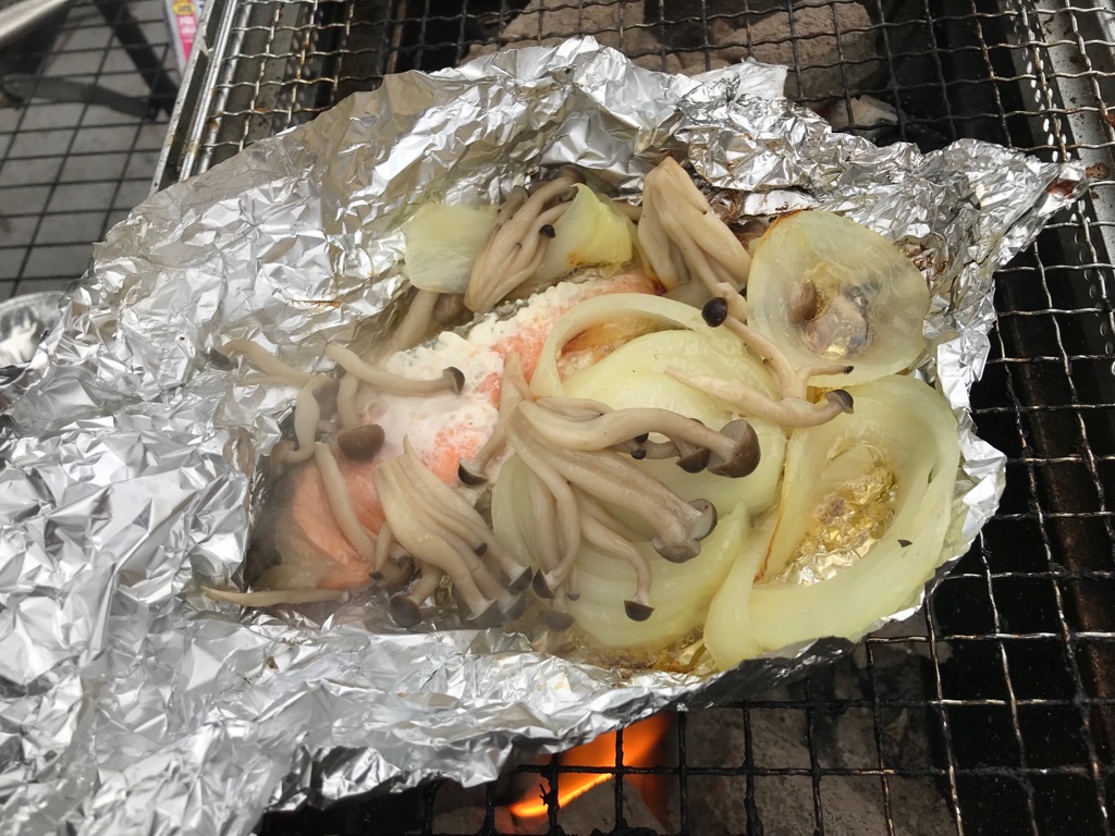 Ouki さんの バーベキューしましょう♪  丸鶏のビア缶チキン追加　参加申込は前日まで！