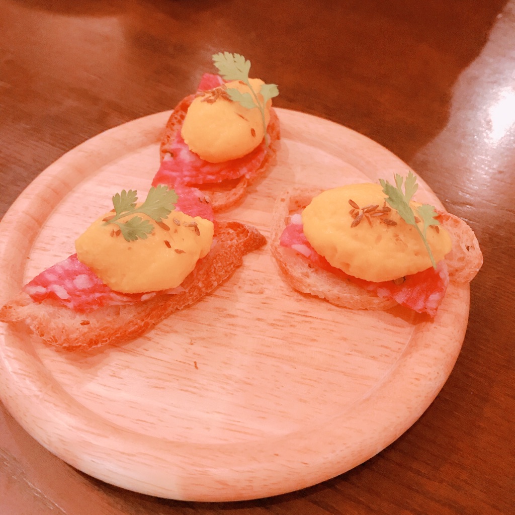 キッチハイク@ミニヨンTOKYO(miniyontokyo) さんの とことん東京食材にこだわるビストロ✨「ミニヨンTOKYO」でコース料理を楽しもう(¥2,000 ~ ¥2,999)