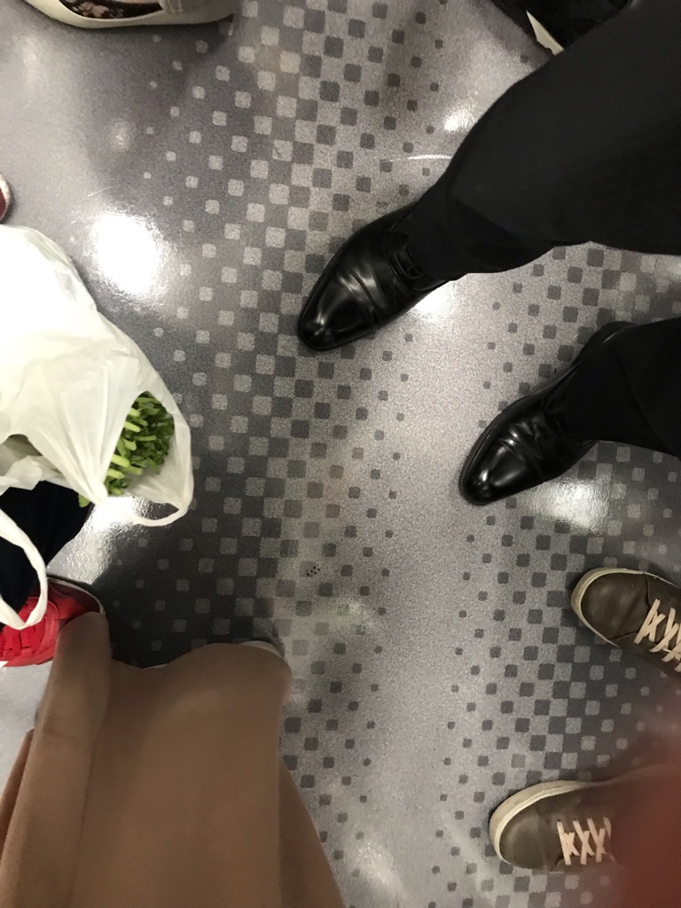 キッチハイク@アナザー8(ANOTHER8) さんの 【目黒】クラフトビールで乾杯しよう！「ちょい飲みスタンド」@ANOTHER8 