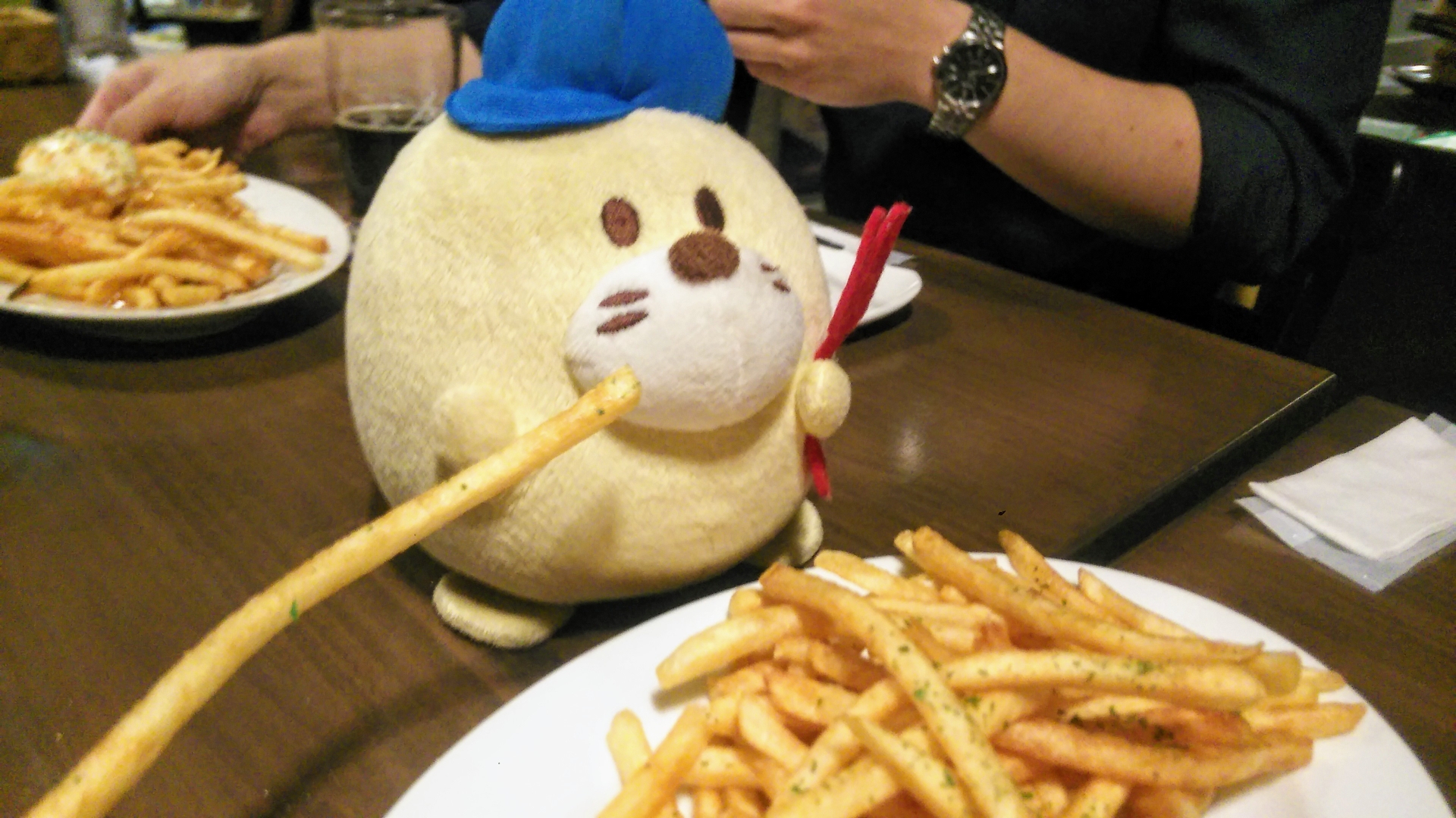 キッチハイク@カフェ アンド クラフトビール ダイニング ソウルバード(Cafe & CraftBeer Dining SOUL BIRD) さんの 【浜松町】日本全国のブルワリーから厳選したクラフトビールが揃う！「ちょい飲みスタンド」@Cafe & CraftBeer Dining SOUL BIRD