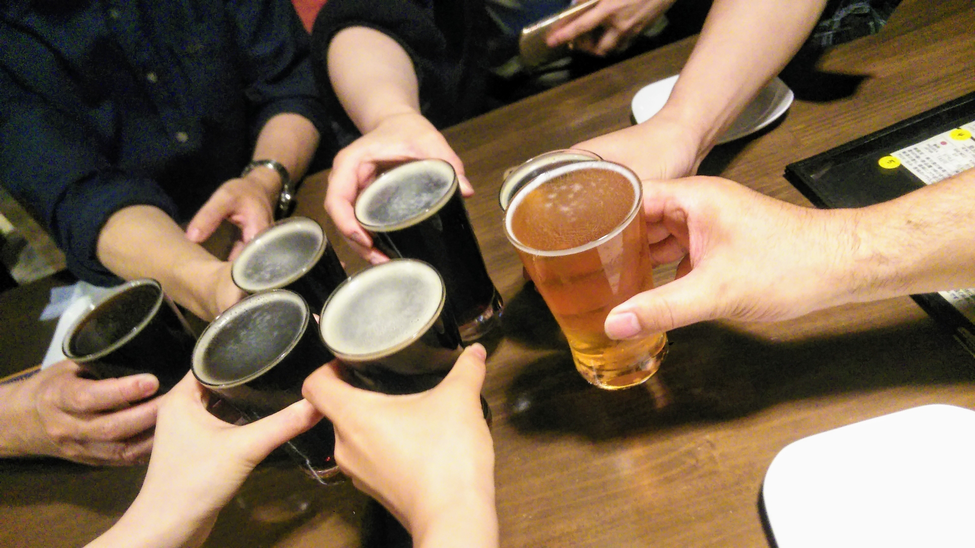 キッチハイク@カフェ アンド クラフトビール ダイニング ソウルバード(Cafe & CraftBeer Dining SOUL BIRD) さんの 【浜松町】日本全国のブルワリーから厳選したクラフトビールが揃う！「ちょい飲みスタンド」@Cafe & CraftBeer Dining SOUL BIRD
