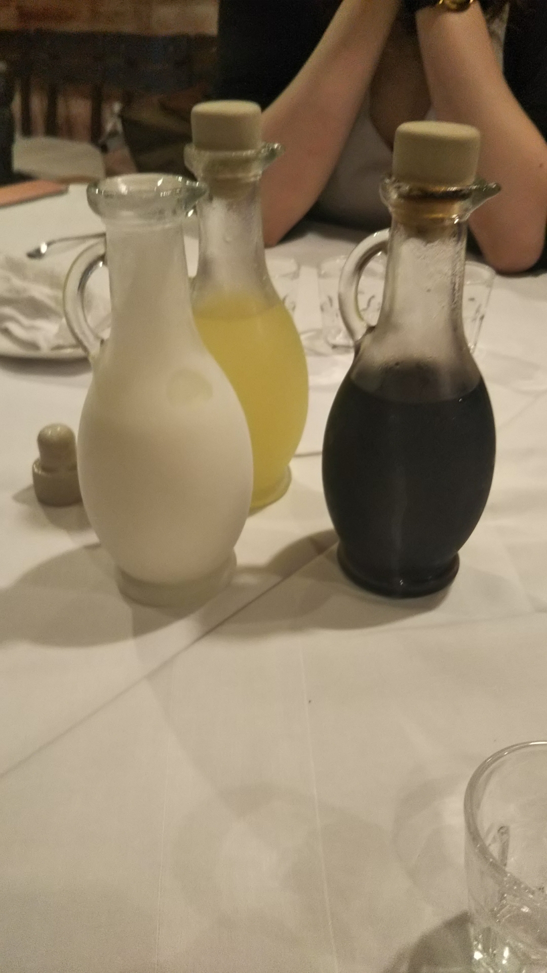 キッチハイク@アンティキサポーリ さんの 2種類の肉料理！南イタリアの郷土料理専門店「アンティキサポーリ」でコース料理を楽しもう(¥4,000 ~ ¥4,999)