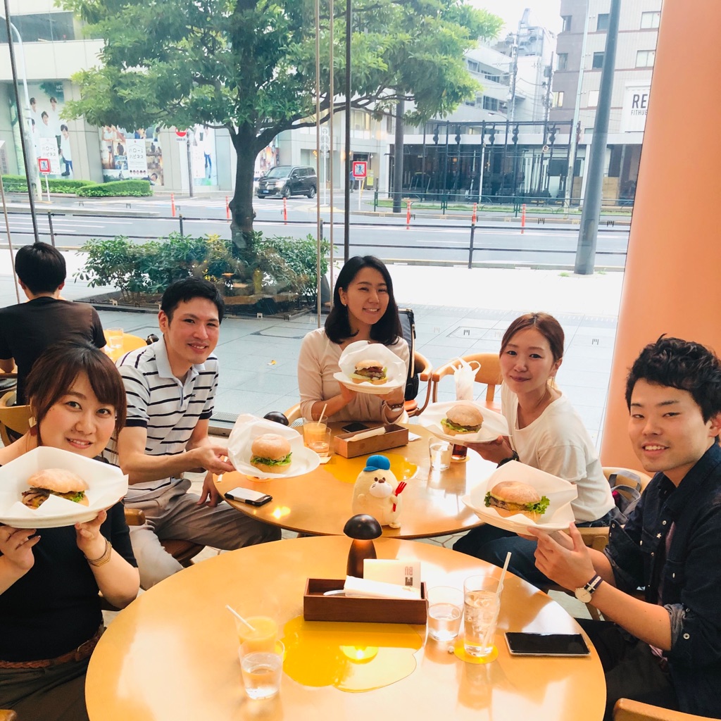 キッチハイク@BeBu(ビブ) さんの 【開催決定✨】食べログ百名店！フォトジェニックなハンバーガー店「BeBu」で好きな料理を頼もう (¥1,000 ~ ¥1,999)