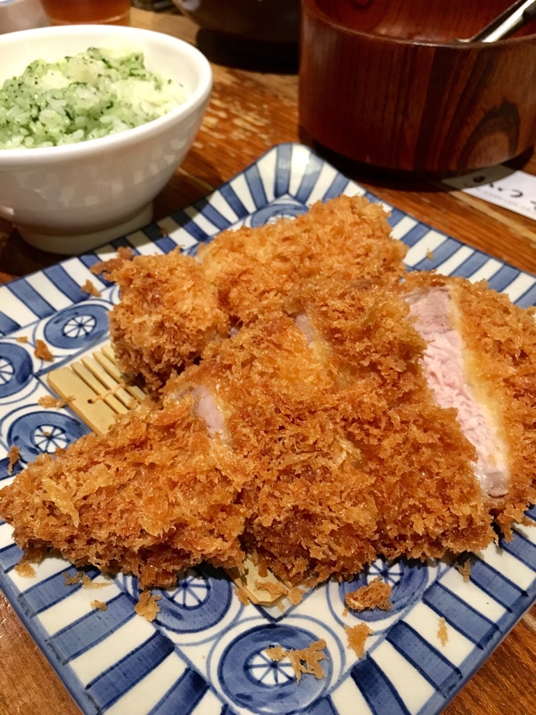 キッチハイク@かつ吉渋谷店(カツキチ) さんの 【開催決定✨】低温揚げだからジューシー！食べログ百名店の「かつ吉 渋谷店」でとんかつを食べよう(¥2,000 ~ ¥2,999)