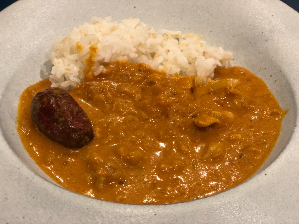 正伍 さんの 【Tayuと岩ちゃんの薬膳カレー🍛】大好き❤️カレーPop-Upデイ。とにかくカレー料理が大好きなCOOKとHIKERが集結😋 楽しいとおいしいはみんなで作る‼️朝から晩までいろんなPop-Upが連続で、まるごと1日みんなで楽しめるPop-Upデイ✨@上野キッチハイクキッチン
