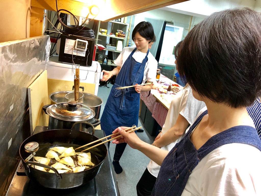 Aya（ちいさな畑） さんの ちいさな畑の野菜カフェ(有機野菜で作る月替わりランチ・特別バージョン)