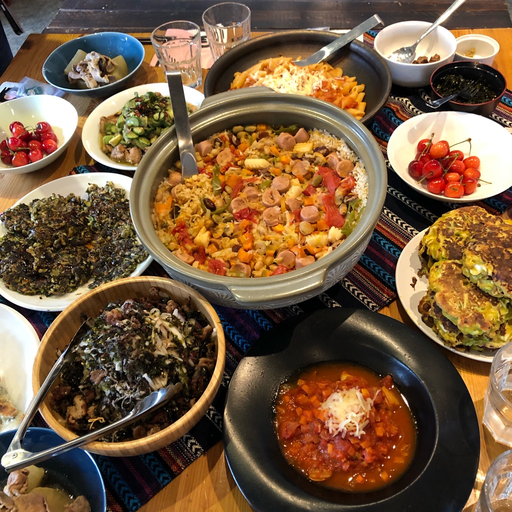 Yuki さんの ＼こんだて決定／アートを感じる洋服作家のアトリエ。『アトリエイプシロンズ』の食卓を、みんなで作ろう。