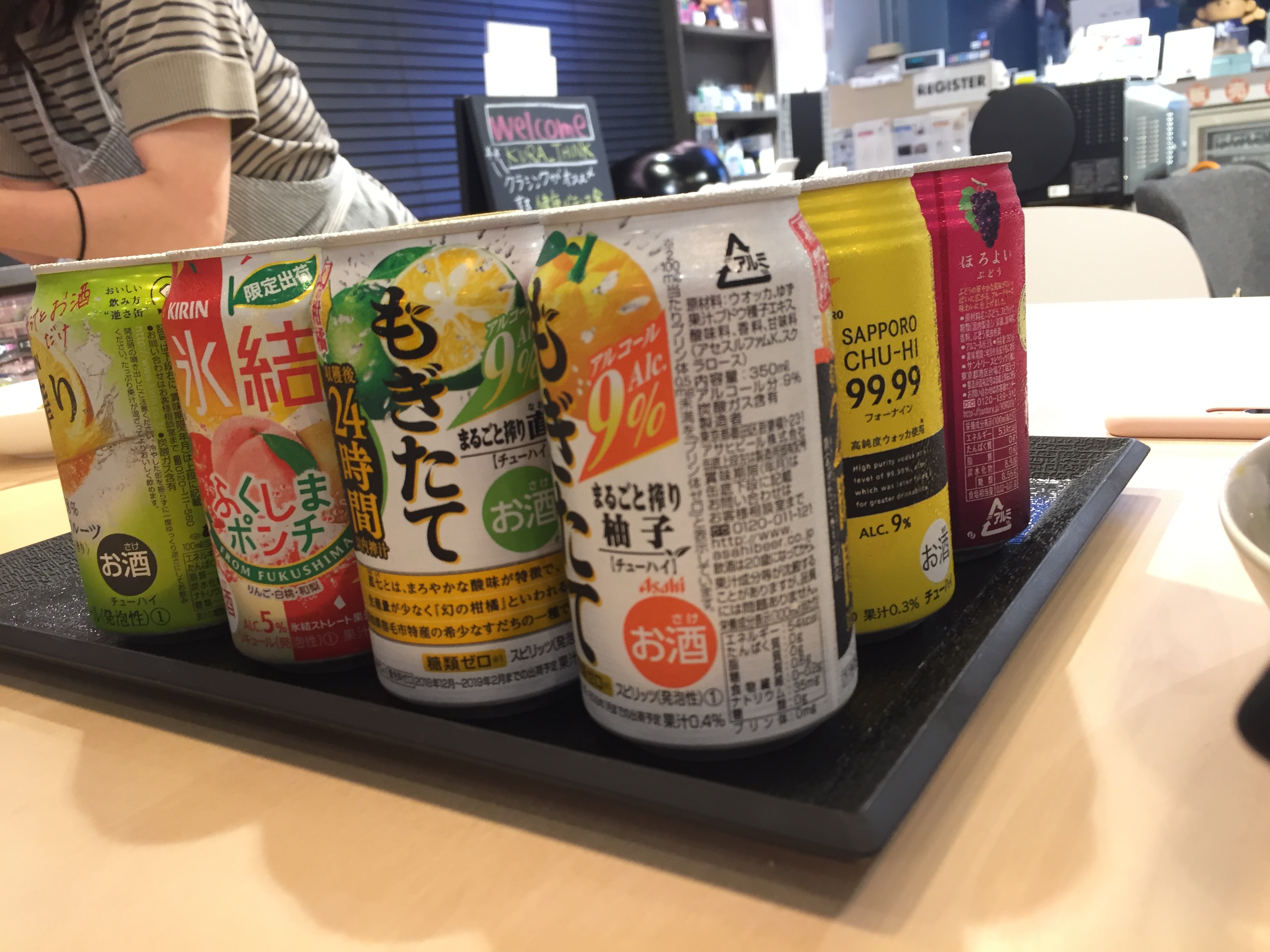 ヨシケイ さんの 〈すけそうだらの柚子味噌漬焼き〉DIYアイテムがいっぱい！アットホームな『両国ガレージ』の食卓