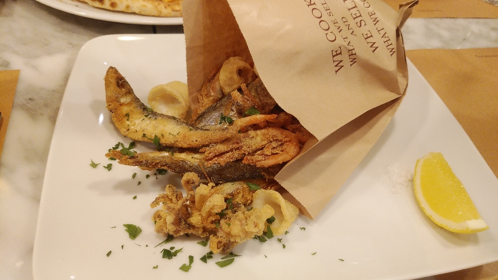 キッチハイク@EATALY グランスタ丸の内店 さんの 選び抜いた食材を使った本格ピッツア！イタリアン「EATALY グランスタ丸の内店」で好きな料理を頼もう (¥3,000 ~ ¥3,999)