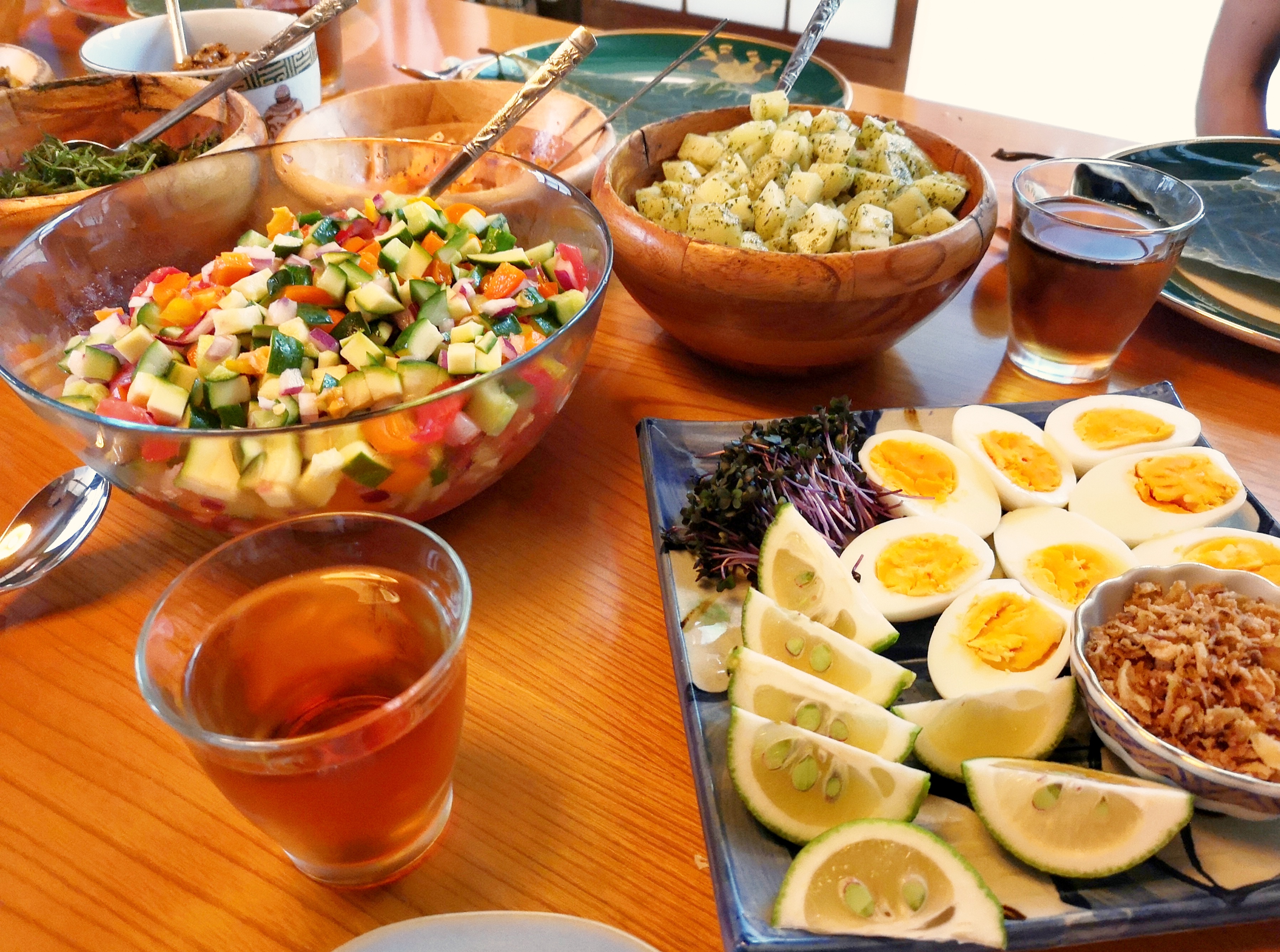 Mio さんの 【タイのお鍋であったまろう♪】ココナッツとフレッシュハーブを使ったトムカー鍋を囲む会