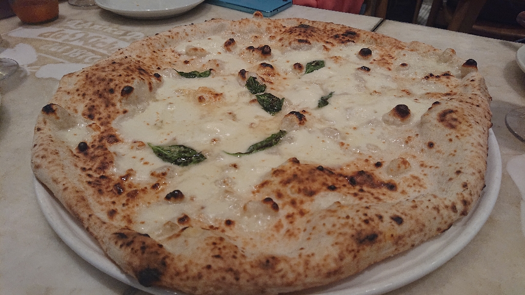 アンティーカ・ピッツェリア・ダ・ミケーレ恵比寿 さんの 本場ナポリで行列必須の有名店！ピザ「アンティーカ・ピッツェリア・ダ・ミケーレ 恵比寿」で好きな料理を頼もう(¥3,000 ~ ¥3,999)